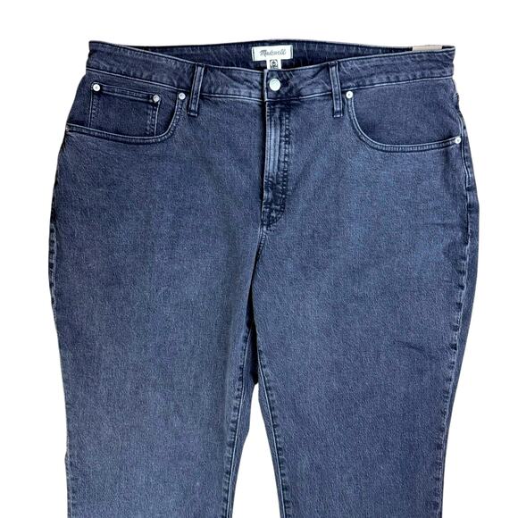 Madewell Plus NWT The Curvy Plus Perfect Vintage Straight Jean in Lunar Wash - Picture 4 of 11